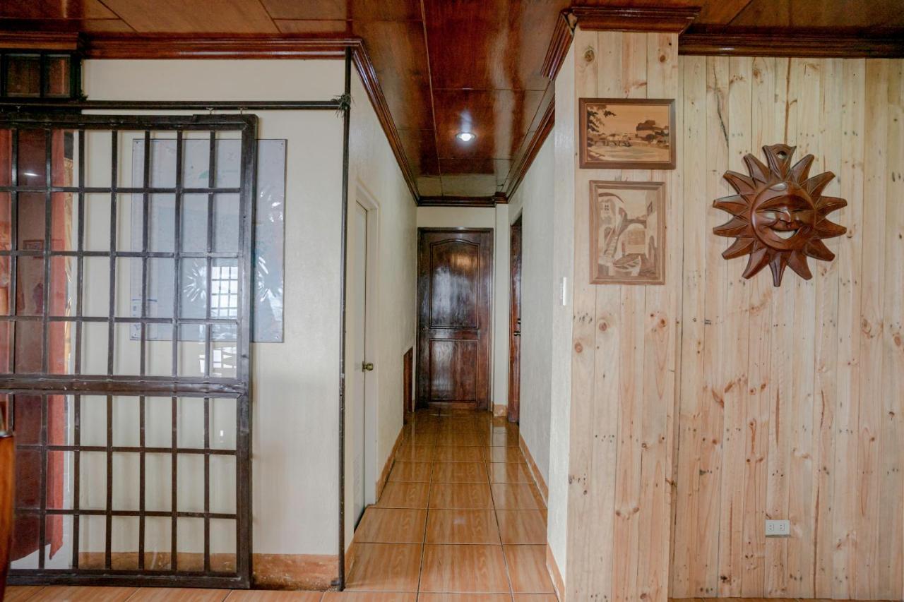 Oyo 760 Tiptop Vacation Homes Baguio City Εξωτερικό φωτογραφία